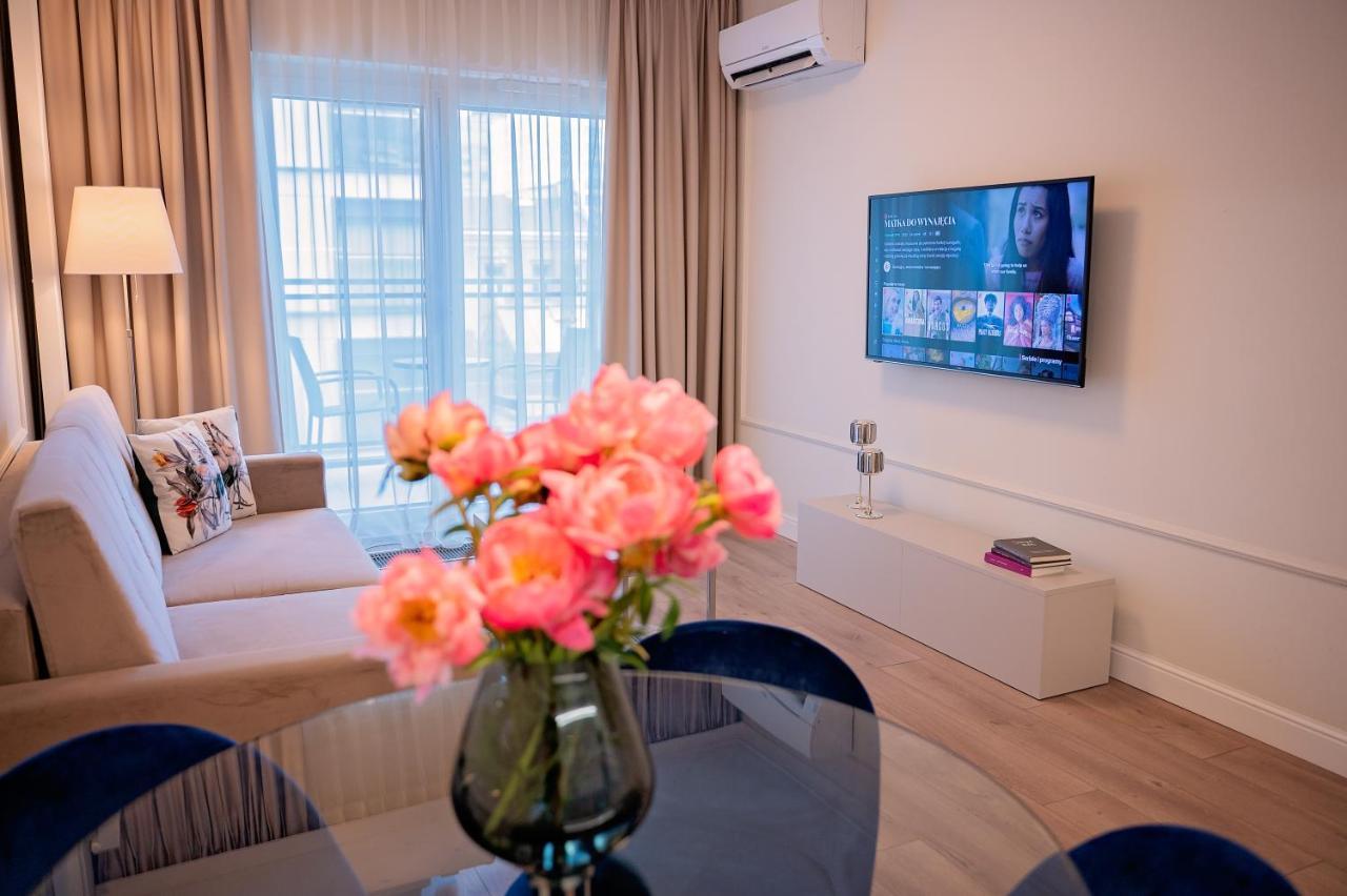 Mennica Residence - Grzybowska 43A วอร์ซอ ภายนอก รูปภาพ