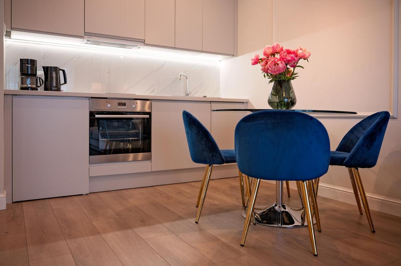 Mennica Residence - Grzybowska 43A วอร์ซอ ภายนอก รูปภาพ
