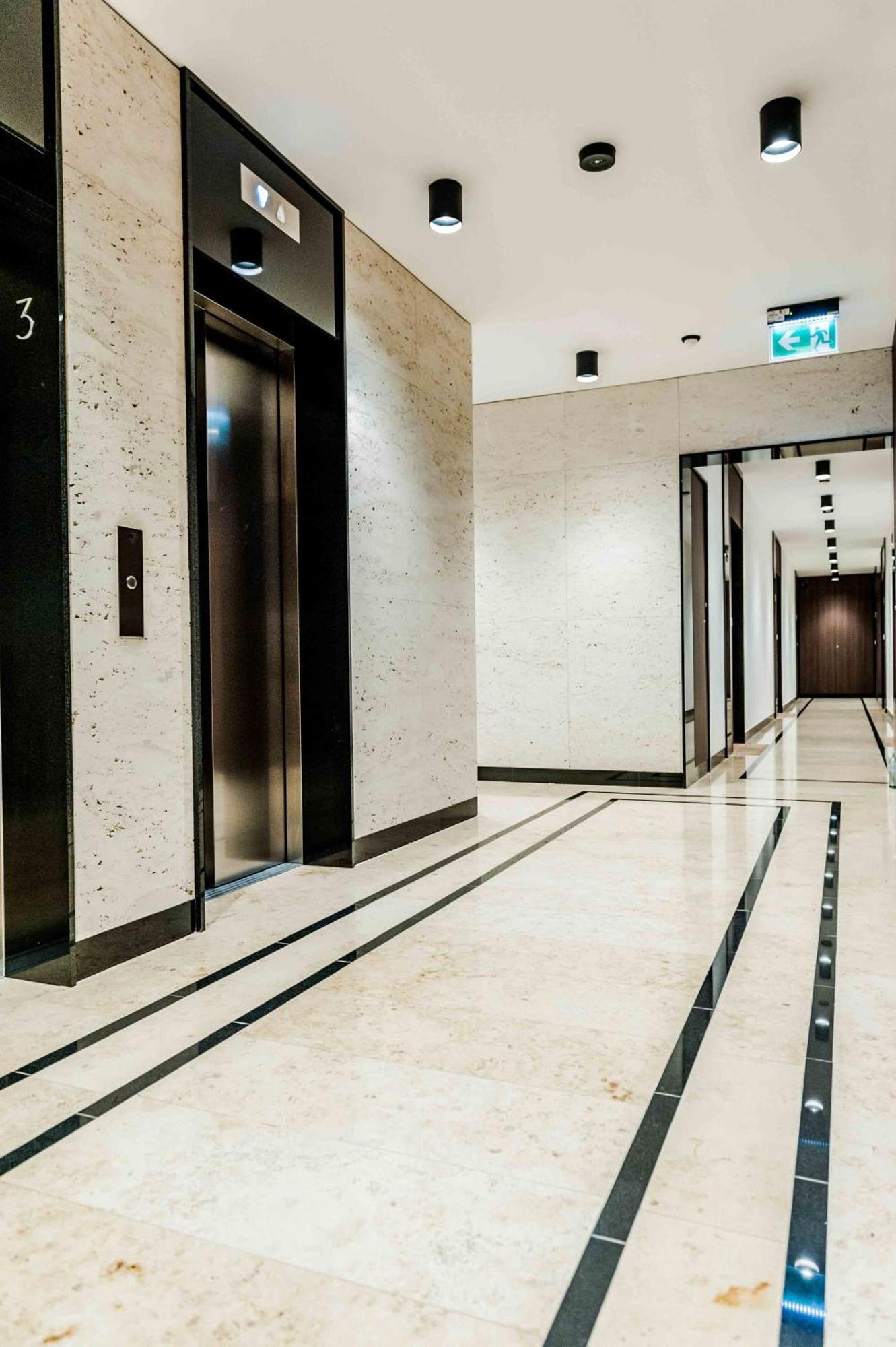 Mennica Residence - Grzybowska 43A วอร์ซอ ภายนอก รูปภาพ