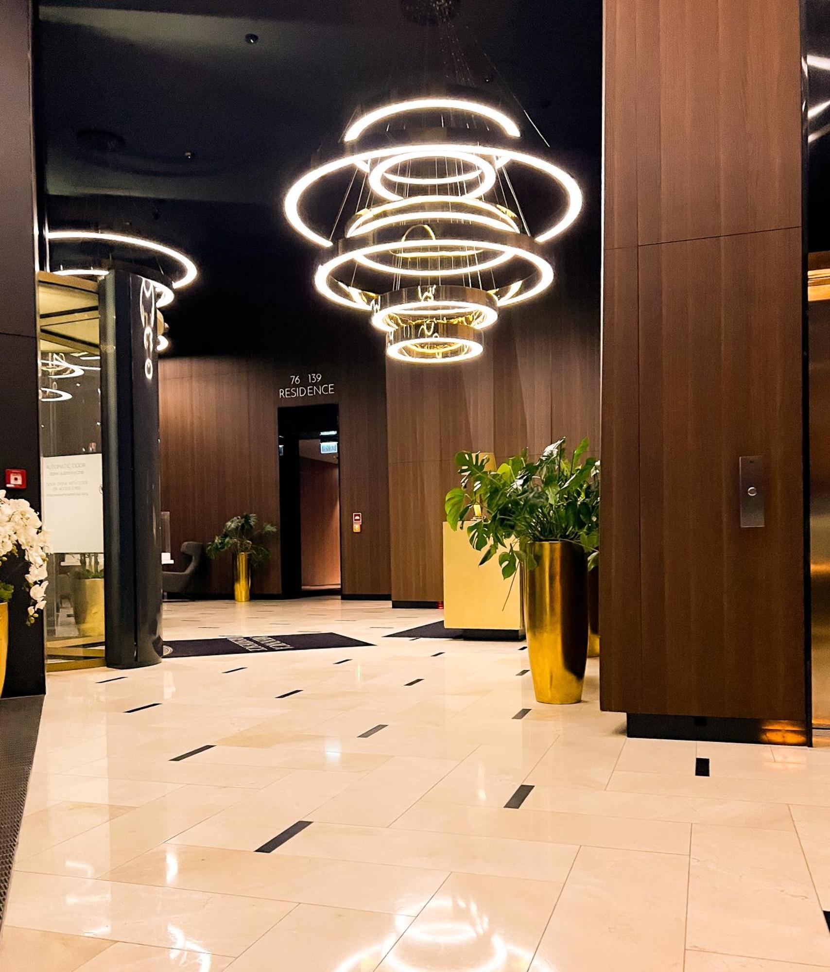 Mennica Residence - Grzybowska 43A วอร์ซอ ภายนอก รูปภาพ