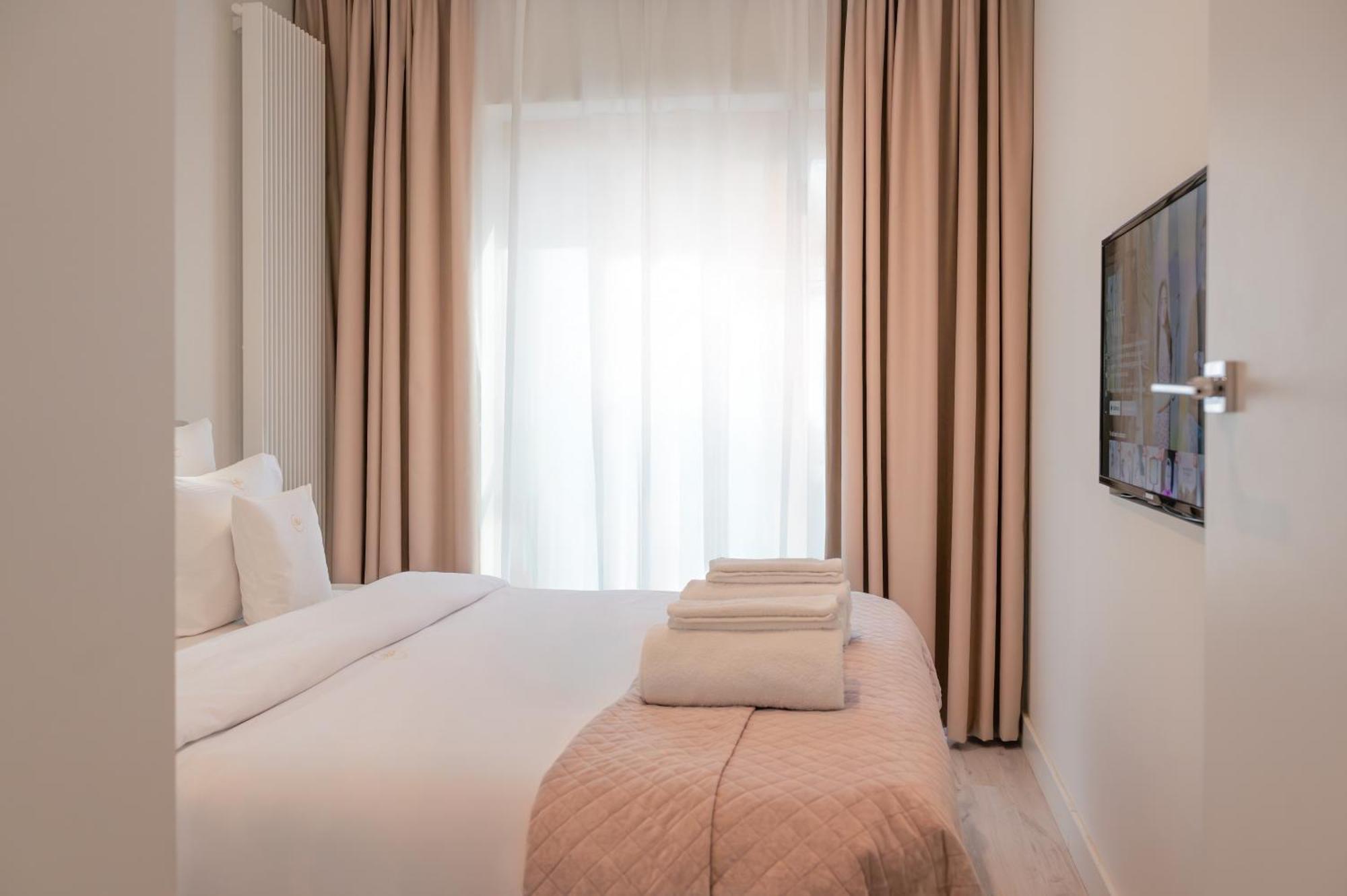 Mennica Residence - Grzybowska 43A วอร์ซอ ภายนอก รูปภาพ