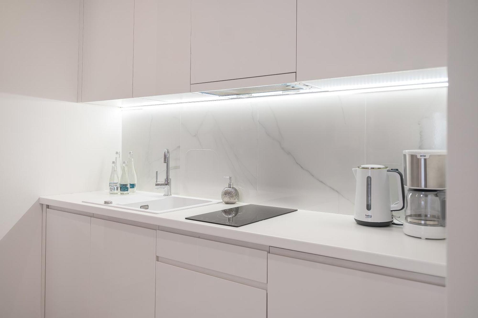 Mennica Residence - Grzybowska 43A วอร์ซอ ภายนอก รูปภาพ