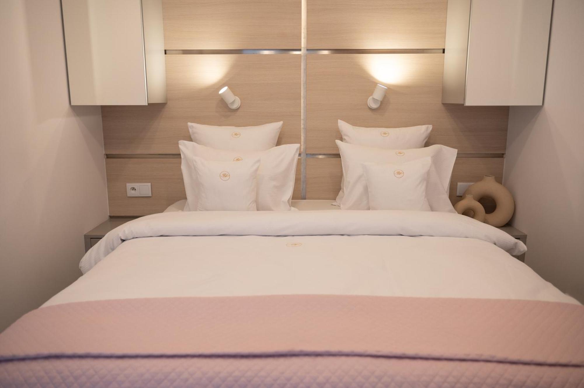 Mennica Residence - Grzybowska 43A วอร์ซอ ภายนอก รูปภาพ
